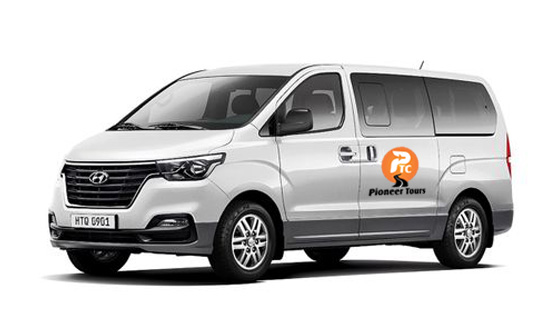 Hyundai H1 Limousine Service Egypt - rent a car Hyundai H1 - Rent 7 seats car 