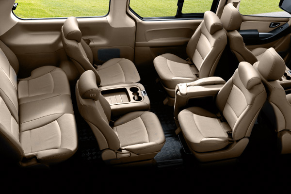 Hyundai H1 Limousine Service Egypt - rent a car Hyundai H1 - Rent 7 seats car 